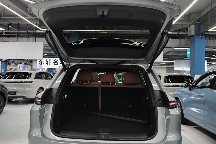 Used Li Auto L6 2024 Max Trunk