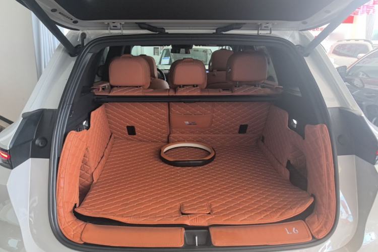 Used Li Auto L6 2024 Max Trunk