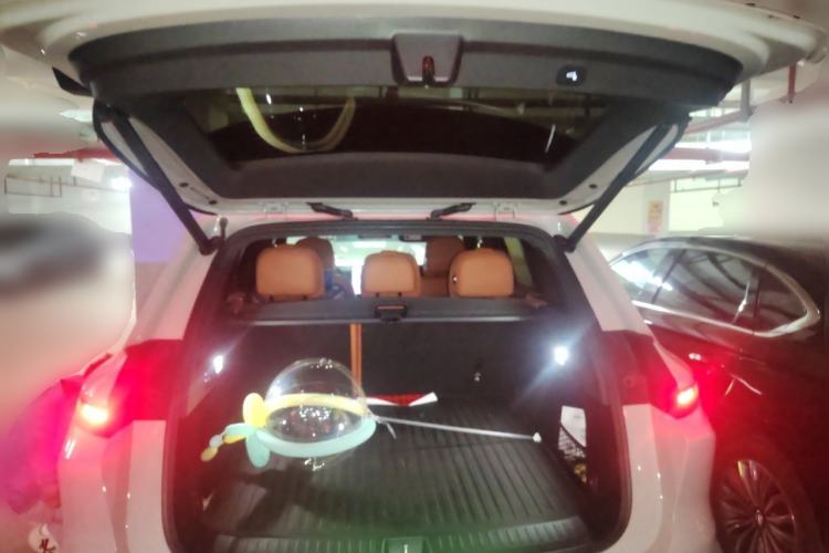 Used Li Auto L6 2024 Pro Model Trunk