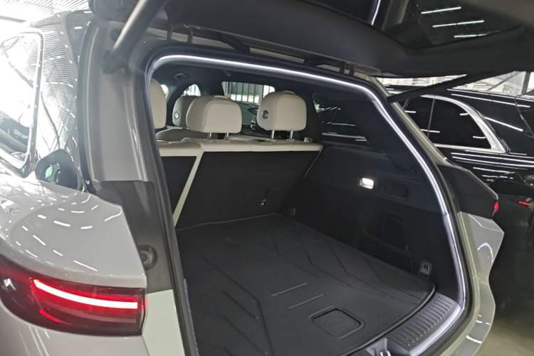 Used Li Auto L6 2024 Pro Model Trunk