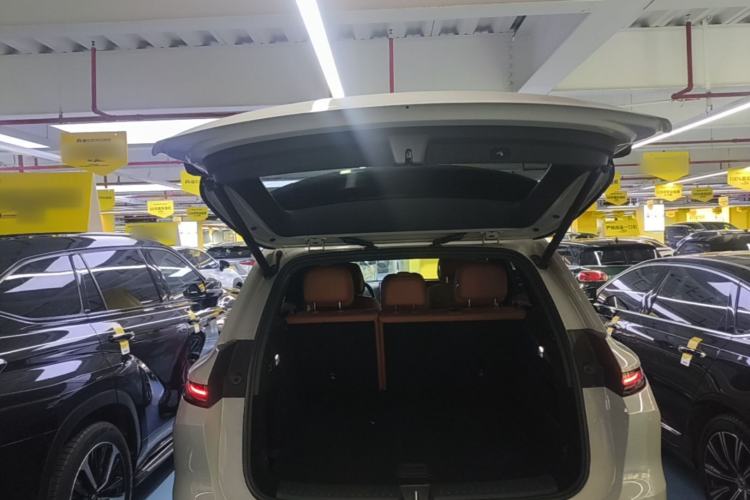 Used Li Auto L6 2024 Max Trunk
