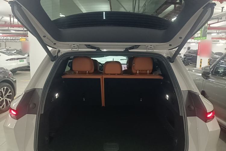 Used Li Auto L6 2024 Max Trunk