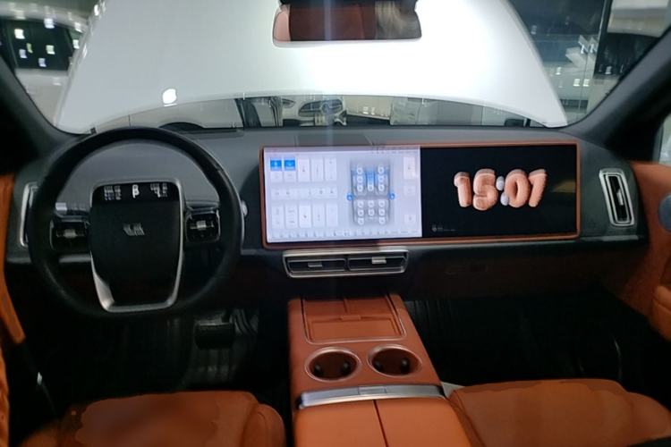 Used Li Auto L6 2024 Max Center Console