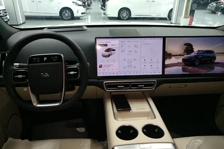 Used Li Auto L6 2024 Pro Model Center Console