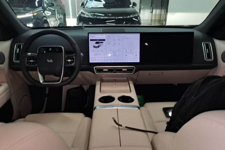 Used Li Auto L6 2024 Pro Model Center Console