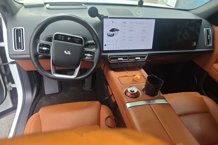 Used Li Auto L6 2024 Pro Model Center Console