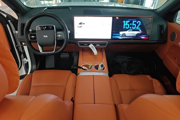 Used Li Auto L6 2024 Pro Model Center Console