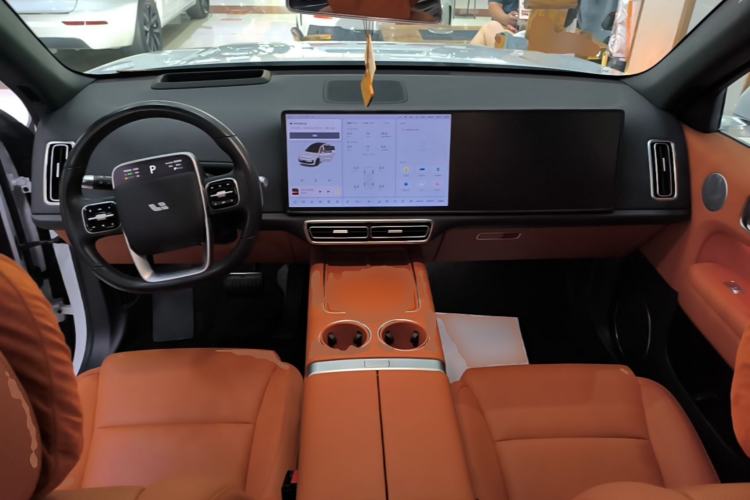 Used Li Auto L6 2024 Pro Model Center Console