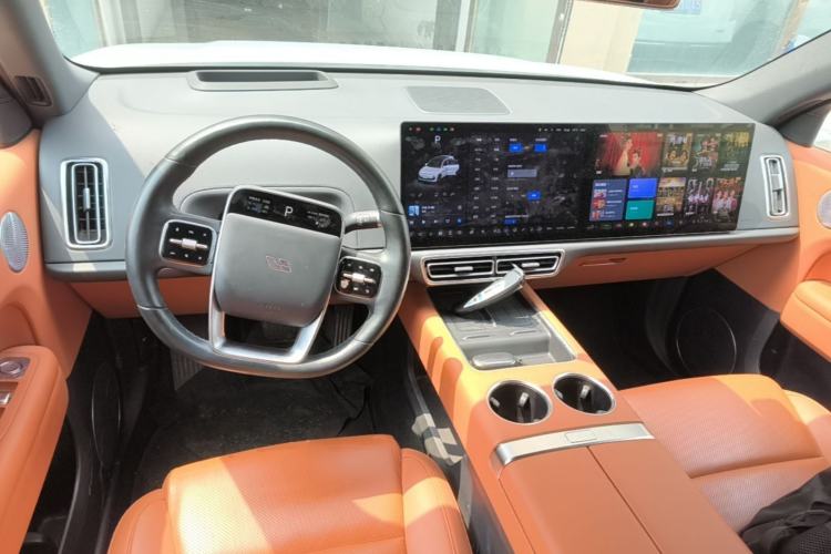 Used Li Auto L6 2024 Pro Model Center Console