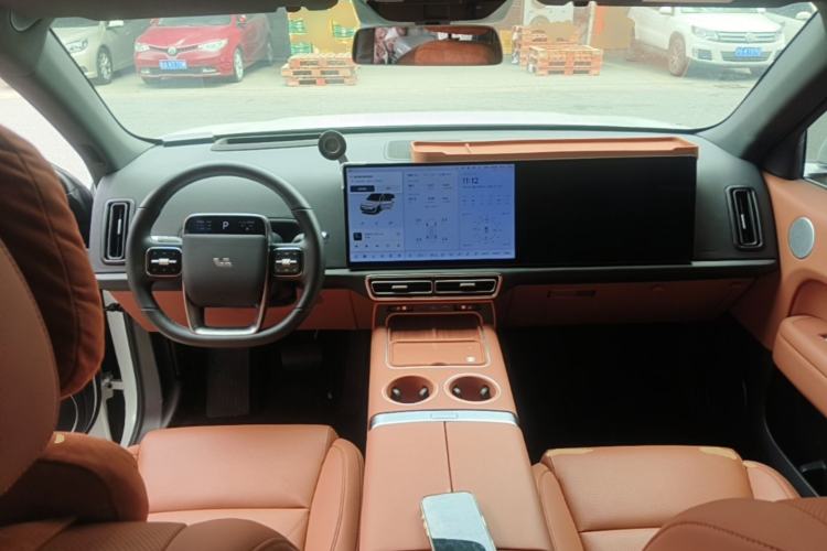 Used Li Auto L6 2024 Max Center Console