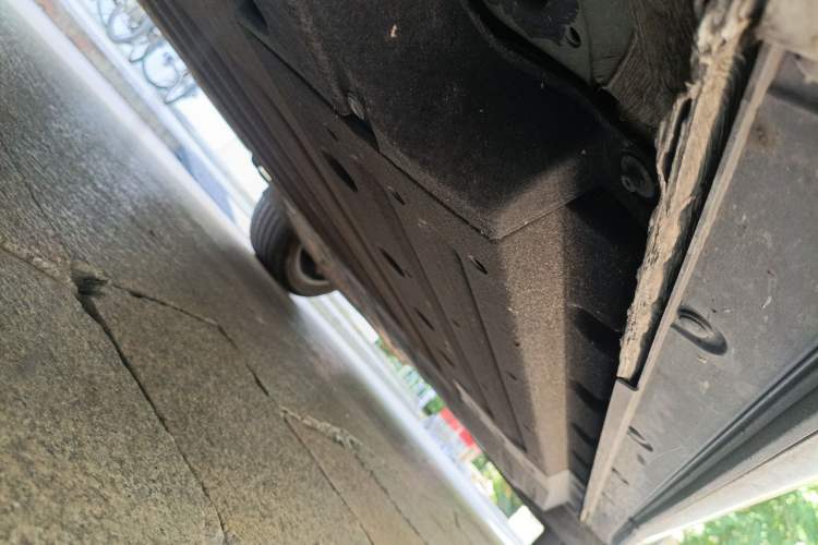 Used Li Auto L6 2024 Max Chassis Front Left