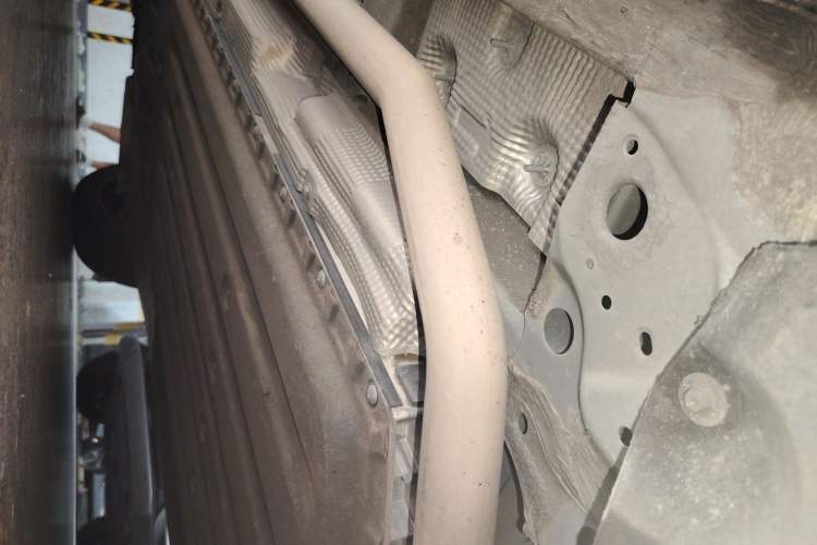 Used Li Auto L6 2024 Pro Model Chassis Front Right