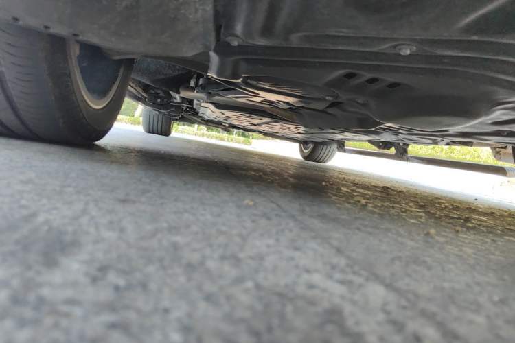 Used Li Auto L6 2024 Pro Model Chassis Front Right