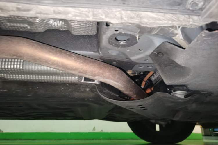 Used Li Auto L6 2024 Pro Model Chassis Front Right
