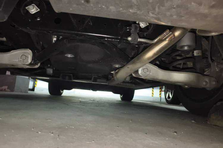 Used Li Auto L6 2024 Max Chassis Rear