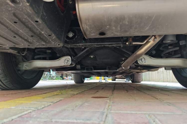 Used Li Auto L6 2024 Max Chassis Rear