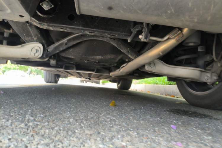 Used Li Auto L6 2024 Pro Model Chassis Rear