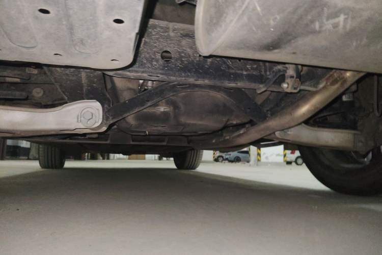 Used Li Auto L6 2024 Pro Model Chassis Rear