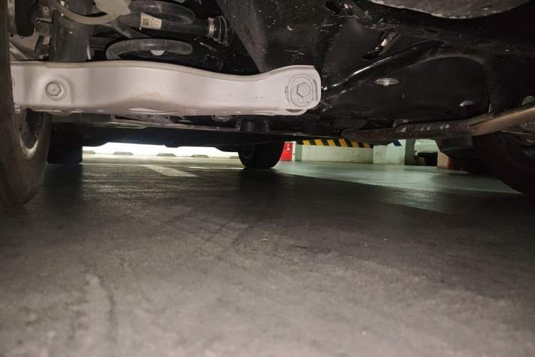 Used Li Auto L6 2024 Max Chassis Rear