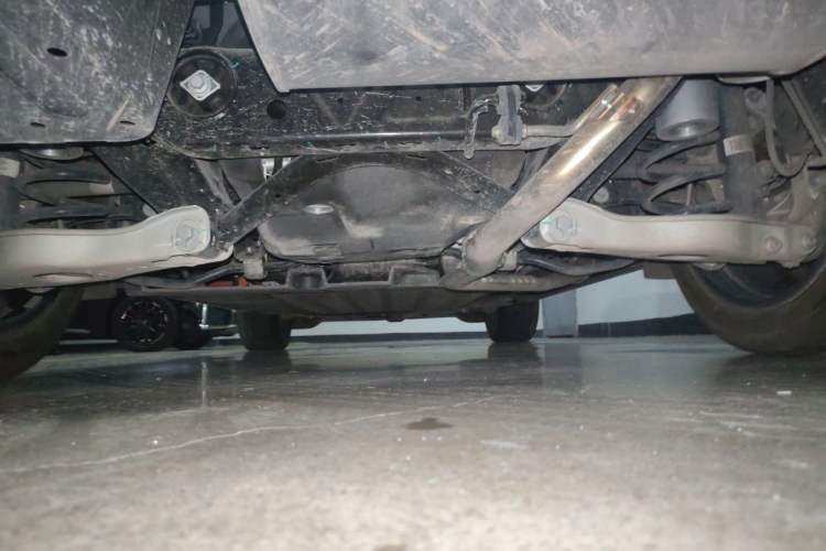 Used Li Auto L6 2024 Pro Model Chassis Rear
