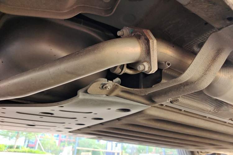 Used Li Auto L6 2024 Pro Model Chassis Rear Right