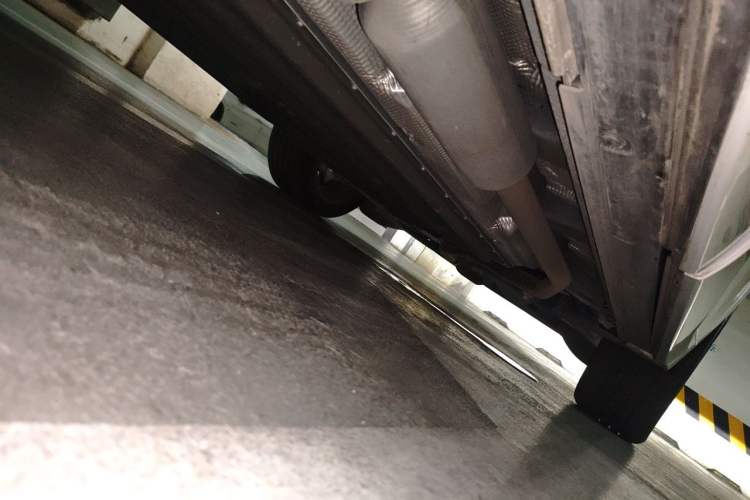 Used Li Auto L6 2024 Max Chassis Rear Right