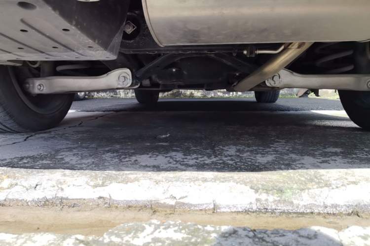 Used Li Auto L6 2024 Pro Model Chassis Rear