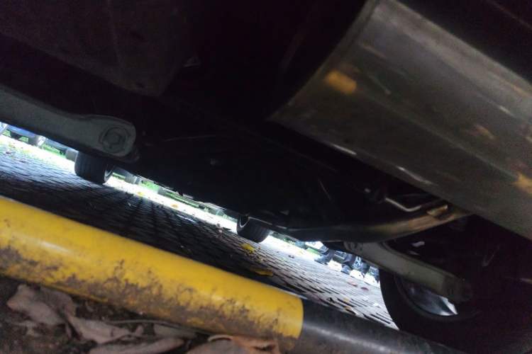 Used Li Auto L6 2024 Pro Model Chassis Rear