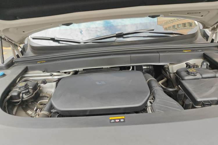 Used Li Auto L6 2024 Pro Model Engine Bay