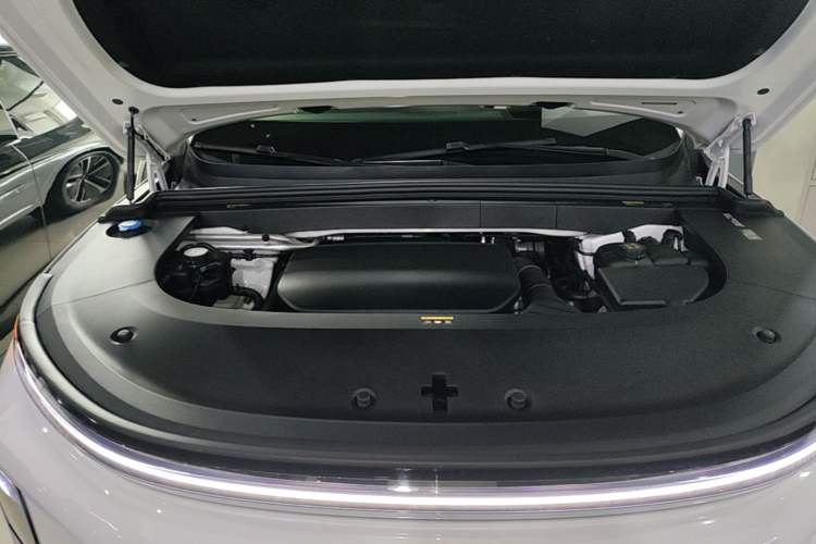 Used Li Auto L6 2024 Max Engine Bay