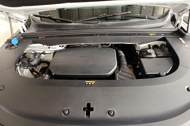 Used Li Auto L6 2024 Pro Model Engine Bay