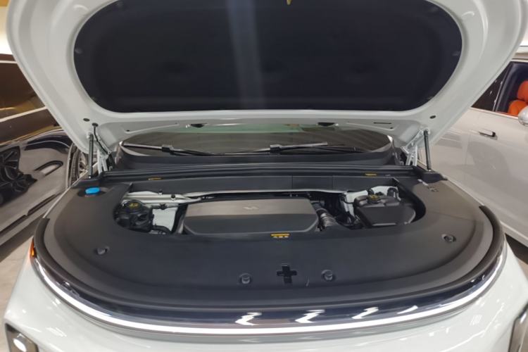 Used Li Auto L6 2024 Max Engine Bay
