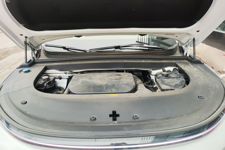 Used Li Auto L6 2024 Pro Model Engine Bay
