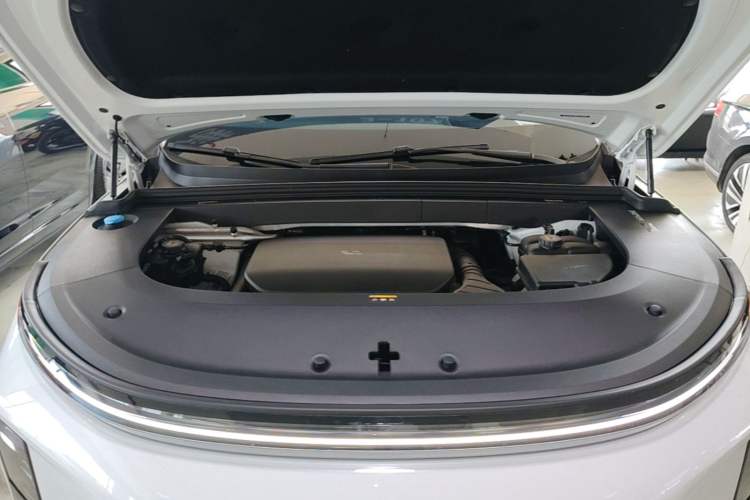 Used Li Auto L6 2024 Pro Model Engine Bay