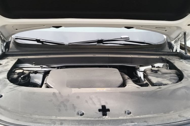 Used Li Auto L6 2024 Pro Model Engine Bay