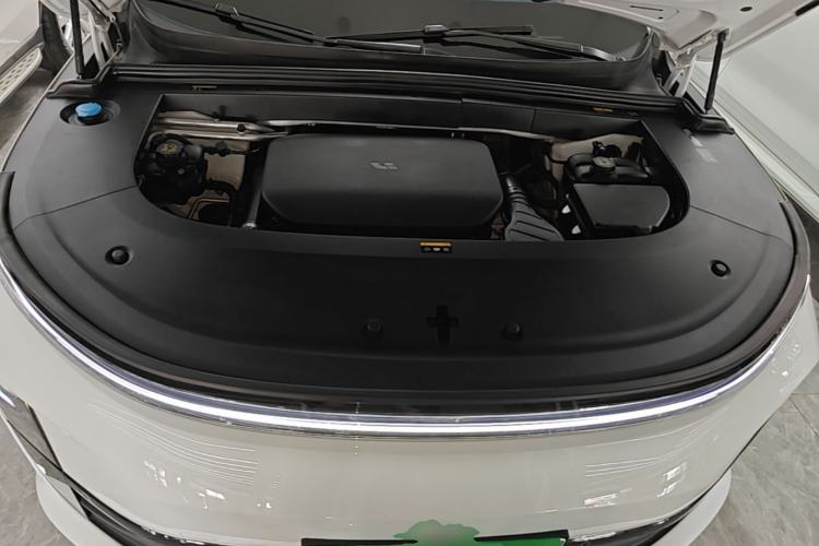 Used Li Auto L6 2024 Pro Model Engine Bay