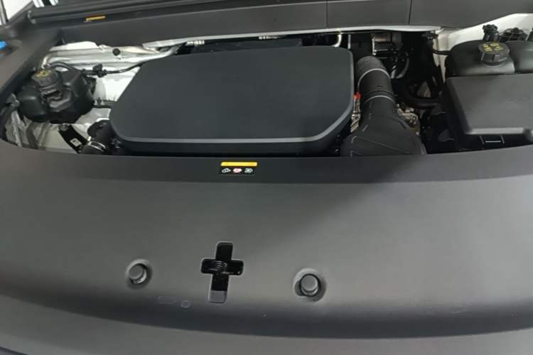 Used Li Auto L6 2024 Max Engine Bay