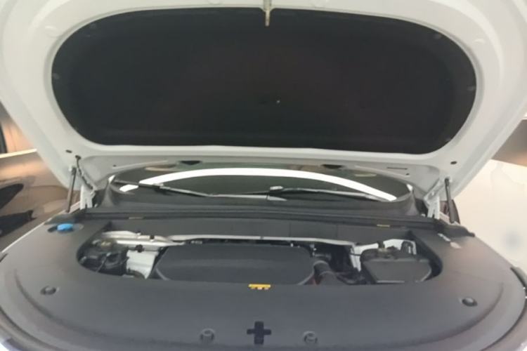 Used Li Auto L6 2024 Max Engine Bay