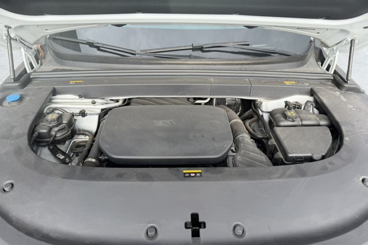 Used Li Auto L6 2024 Pro Model Engine Bay