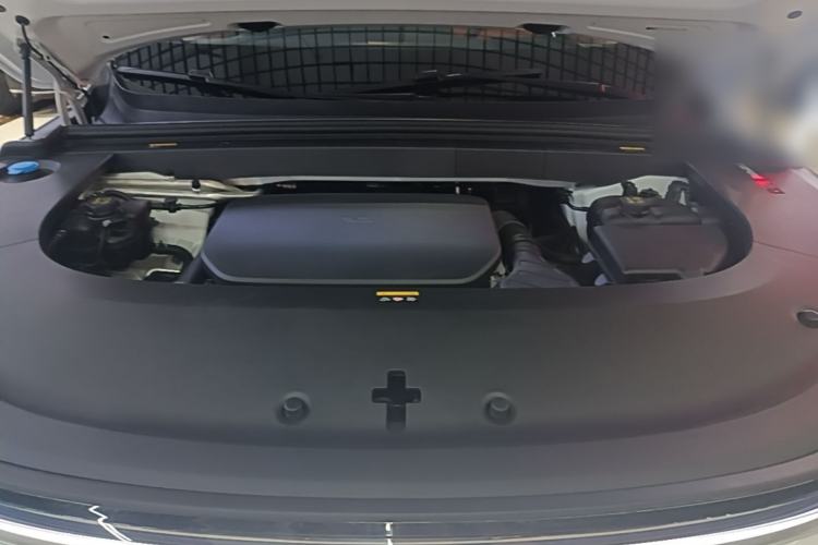 Used Li Auto L6 2024 Pro Model Engine Bay