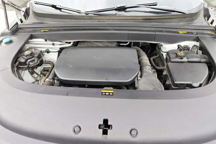 Used Li Auto L6 2024 Pro Model Engine Bay