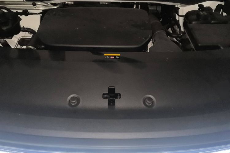 Used Li Auto L6 2024 Max Engine Bay