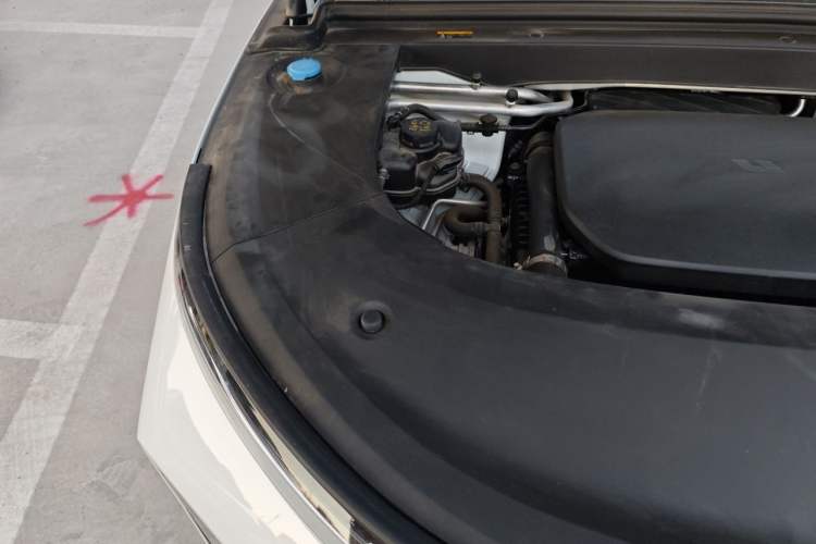 Used Li Auto L6 2024 Max Engine Bay Right
