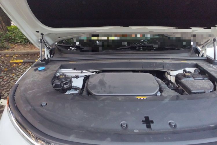 Used Li Auto L6 2024 Pro Model Engine Bay Right