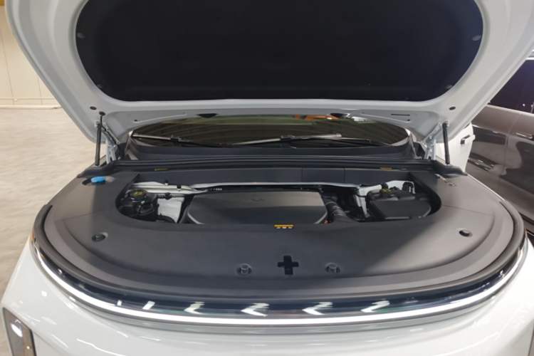 Used Li Auto L6 2024 Max Engine Bay
