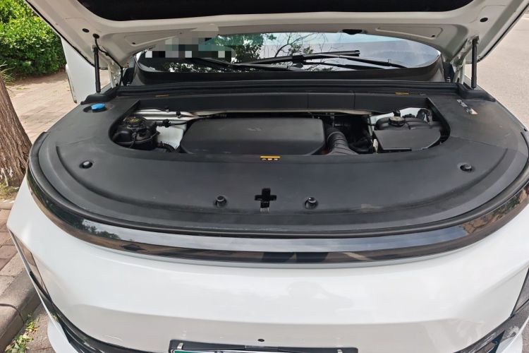 Used Li Auto L6 2024 Pro Model Engine Bay