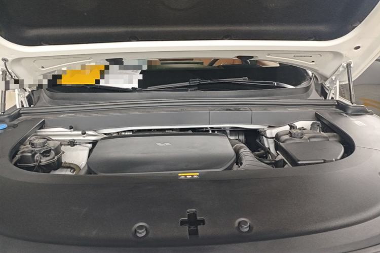 Used Li Auto L6 2024 Pro Model Engine Bay