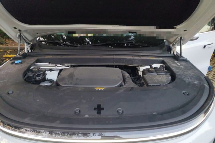 Used Li Auto L6 2024 Pro Model Engine Bay