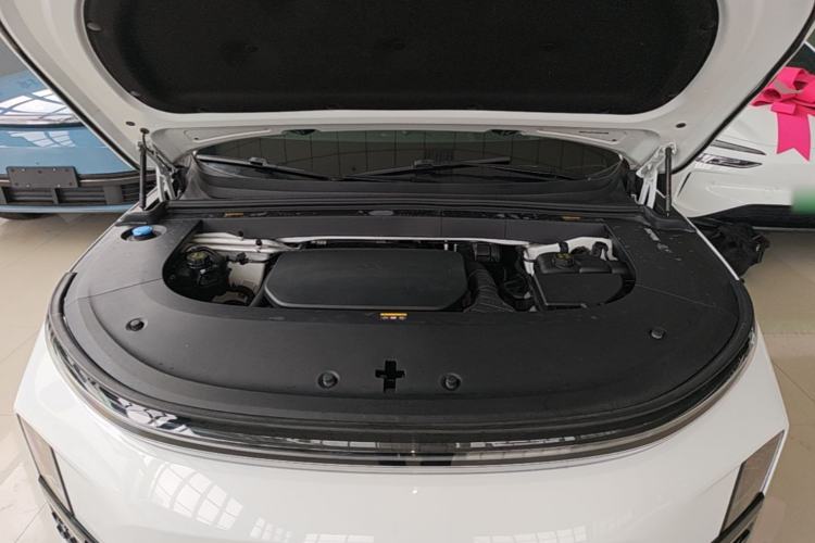 Used Li Auto L6 2024 Pro Model Engine Bay