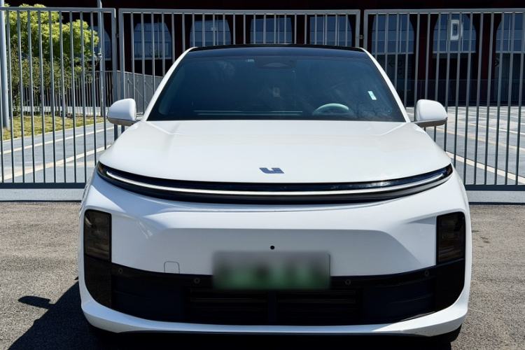 Used Li Auto L6 2024 Pro Model Exterior 1